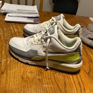 Size 11 Nike Air Max shoes. Excellent used condition